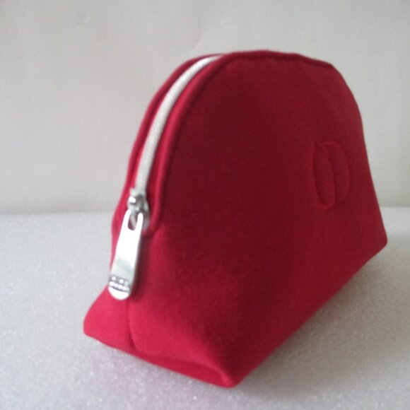 DIOR MAKEUP BAG🌺 - Picture 4 of 13